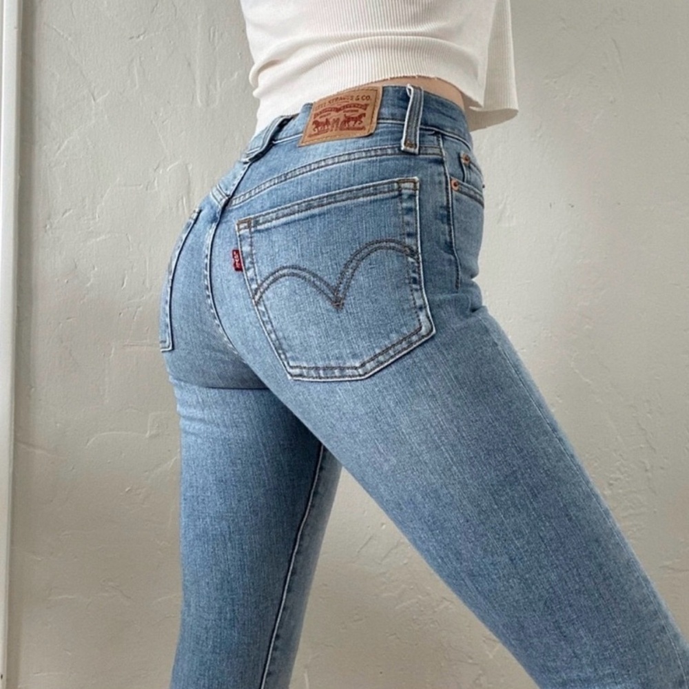 Levi’s Wedgie skinny